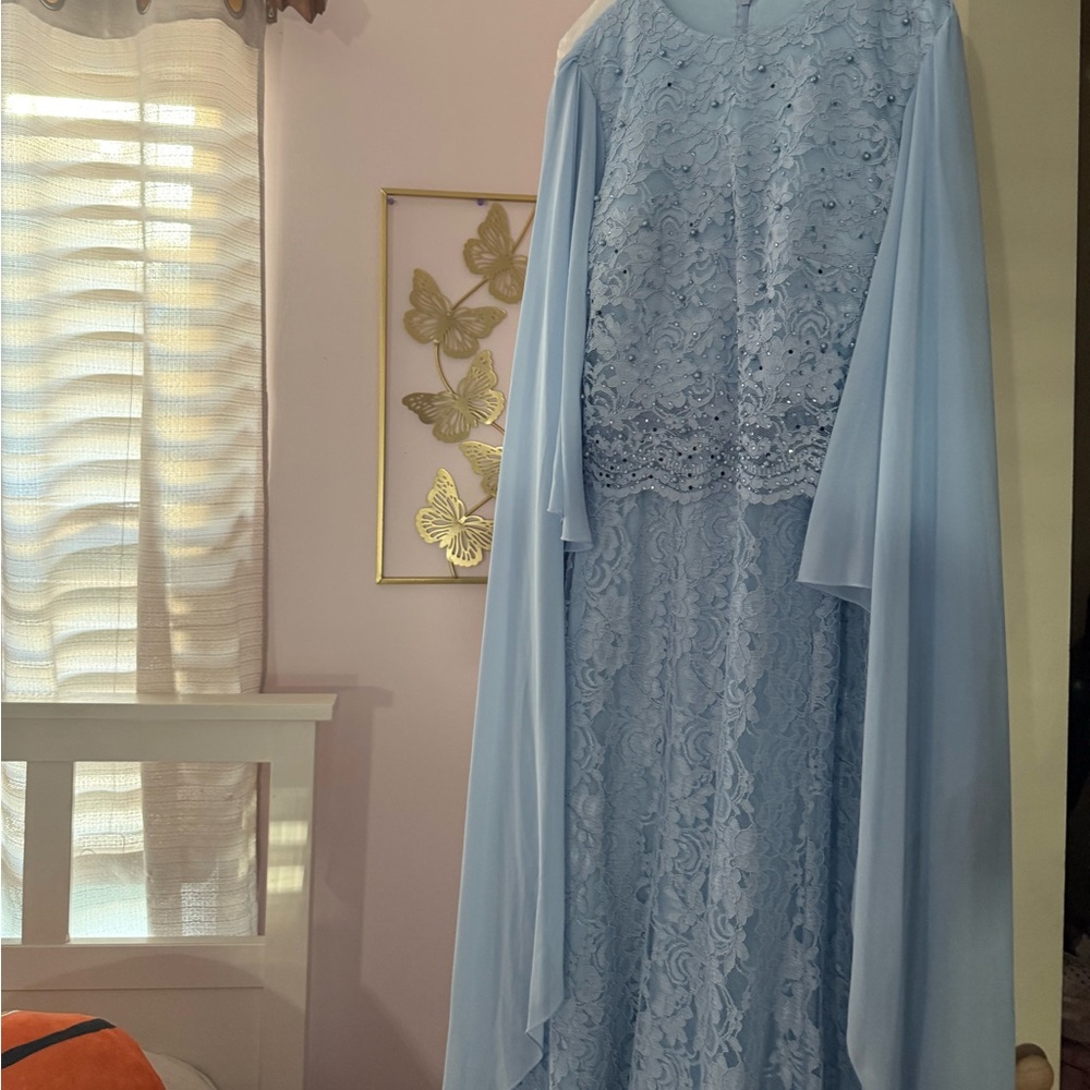 Elegant Light Blue Lace Dress with Cape